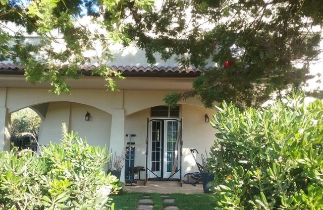 Private villa with 4000 square meters of greenery and swimming pool