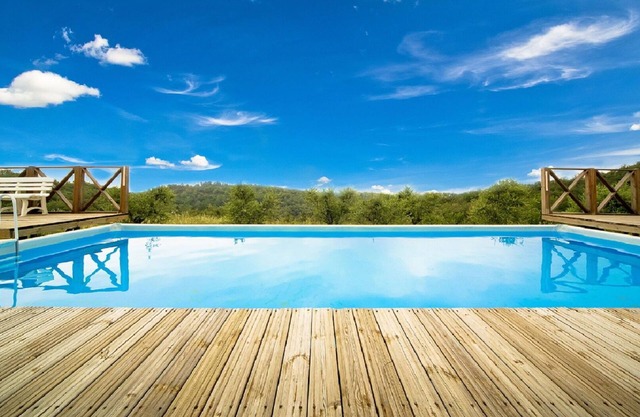 Maravillosa casa de vacaciones privada con piscina privada, WIFI, jacuzzi, TV, cerca de Arezzo
