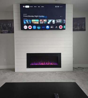 Private 1 bedroom in Brookswood