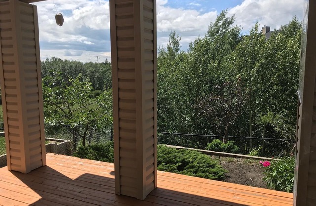 Private 2 Bedroom guests suite with separate entrance in Northwest+Nature views