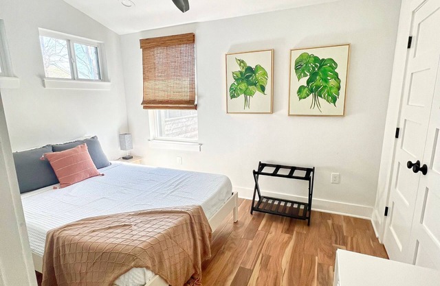 Private/2BR/2BA/GAMES/IDEAL LOCATION