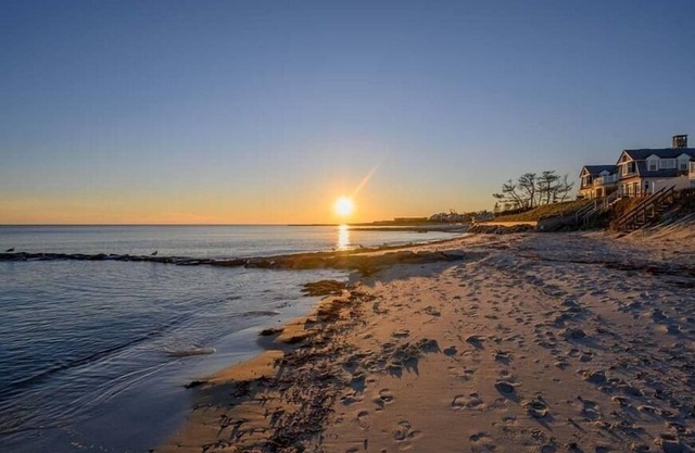 Private beach. 4 bedrooms and 3 full baths. RPMS116