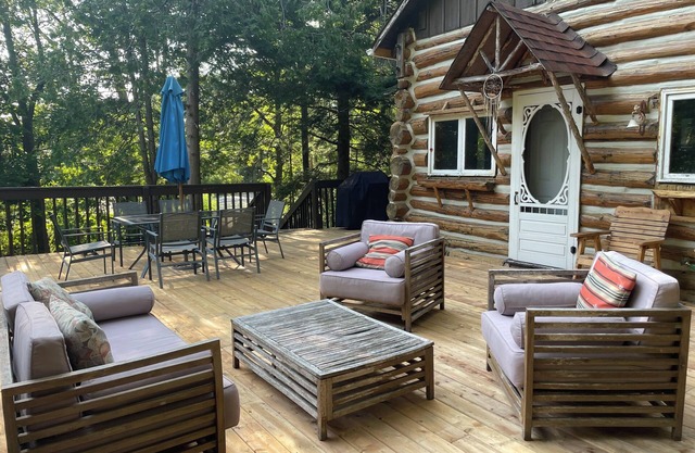 Private beach access across the street-2BR Cottage in the woods-amazing sunsets