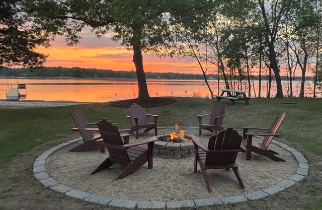 Private Beach and Sunsets on White Sand Lake