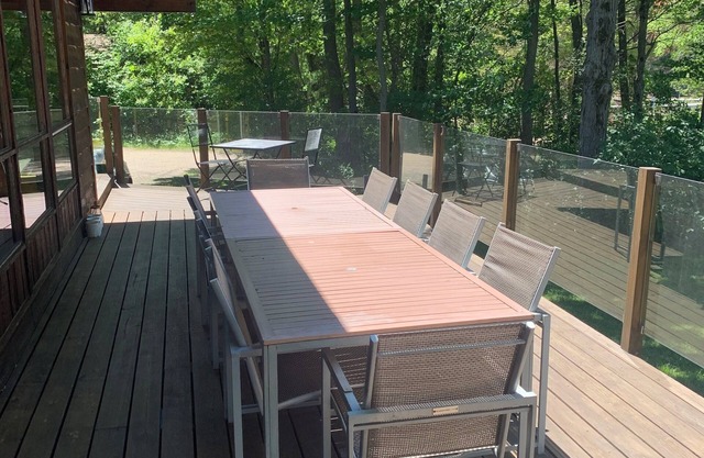 Private Beach Cottage near Point au Baril and Parry Sound