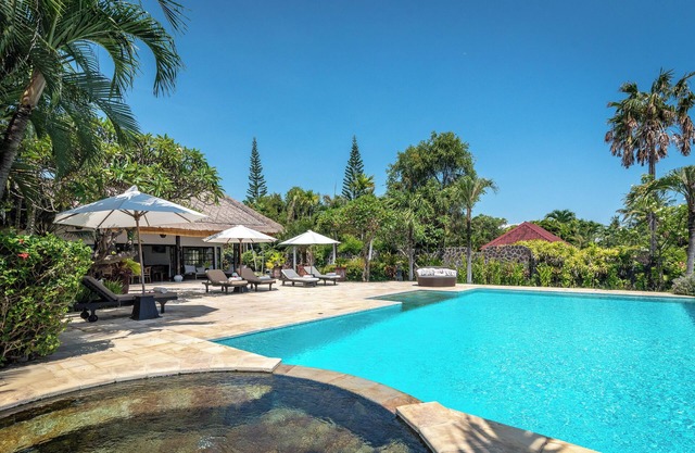Villa privada frente a la playa 12p: ¡logre su cuerpo y alma!