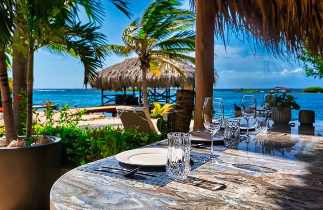 Private Beach Ocean Front Boat Dock Tiki Bar