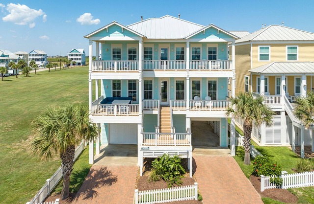 Private Beachside Home w/ 4 Suites, Gulf Views, 2 Covered Decks & 200' to Beach