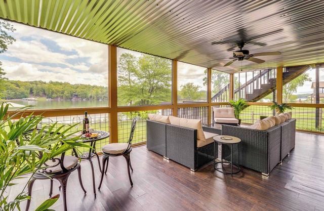 Private Boat Dock & Hot Tub: Lake Chatuge Getaway