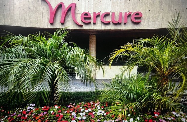 Private Flat at the Mercure Hotel - 4 Stars Moema SP