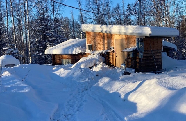 Private cabin/campground- outdoor Alaska recrecreational retreat