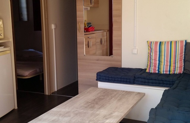 Private chalet with free parking