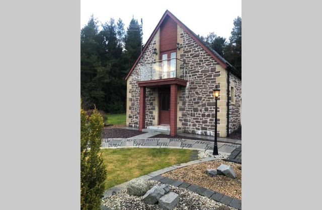 Private Coach house in gated residence