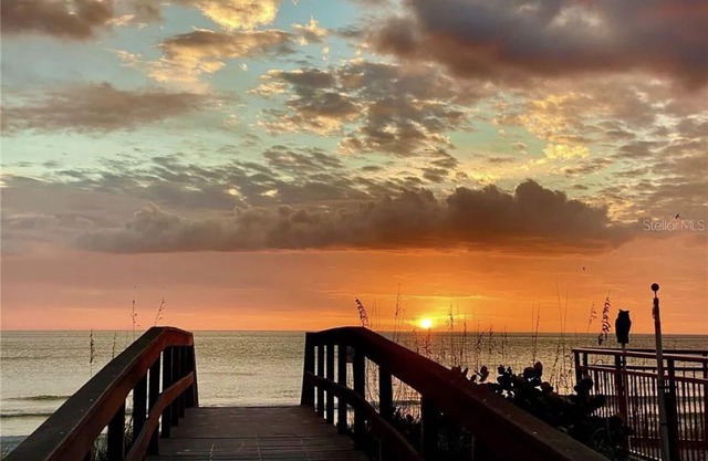 Private condo just steps to St. Pete Beach. NO Resort fees & free parking