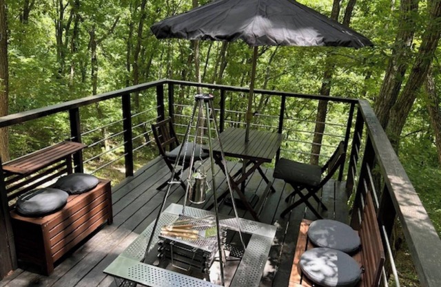 Private cottage surrounded by nature | Wooden deck / Agatsumagun Gunma