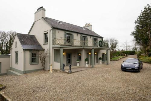Private Country Residence Made 4 Luxury Gathering