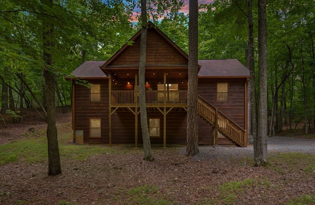 Private-Covered porch-Fire Pit Comfy outdoor furniture -Mountain Community