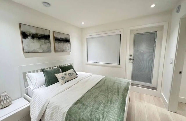Private Cozy Oasis w/ Separate Entrance