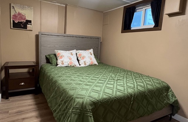 Private & Cozy Vintage Suite