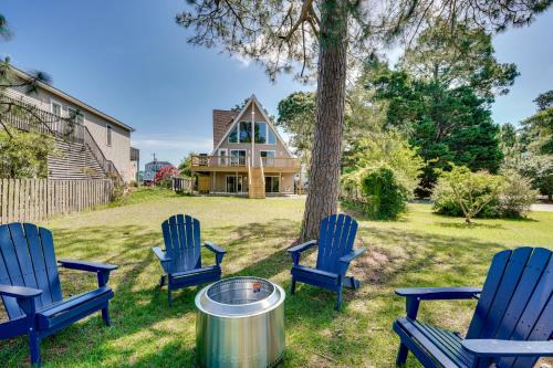 Private Dock and Beach Access Outer Banks Area Home