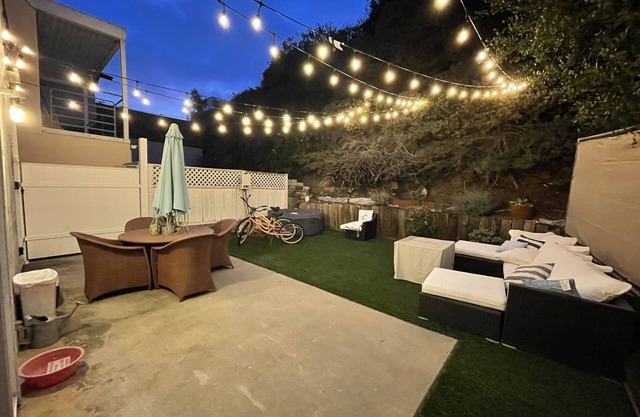 Private Entrance Suite w/ Back Yard in North PB