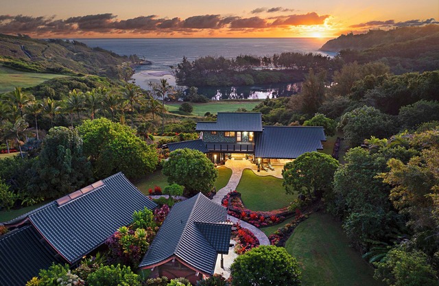 Private estate on 12 lush acres, ocean views, path to beach, main house plus two guest cottages!