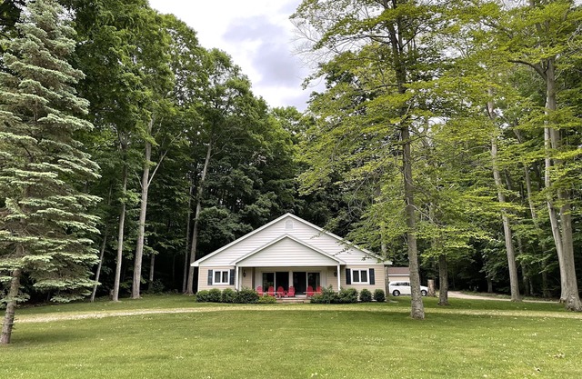 Private Family Friendly Summer Get Away in Relaxing Leland