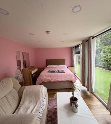 Private Garden guest house