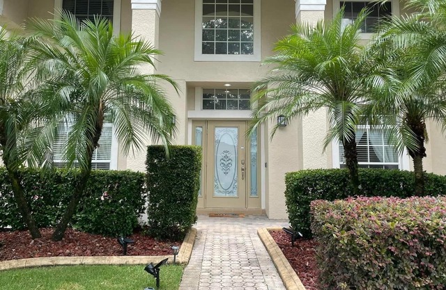 Escapada privada en un increíble campo de golf ¡Prestige Community Minutes from Disney!