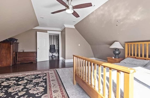 Private home in a Acreage in City
