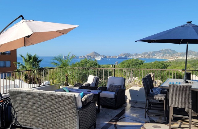 Private house rooftop pool best view in Cabo