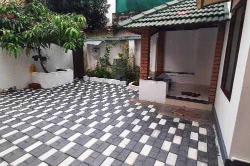 Private Independent villa, near tvm Musium, Palace