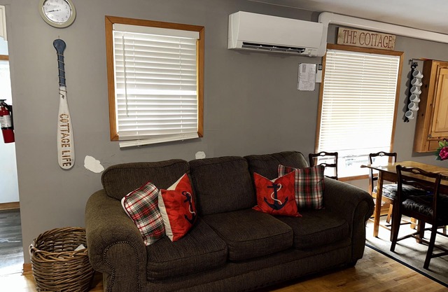 Private, Lake of Bays, Algonquin Park, Huntsville, Family friendly cottage