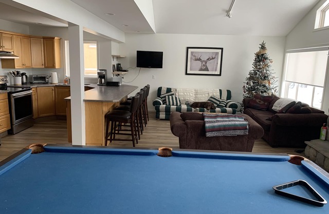 Privado Gran Chalet Verdadero Ski-in ski-out ubicación perfecta, Familia / Animales domésticos bienvenidos
