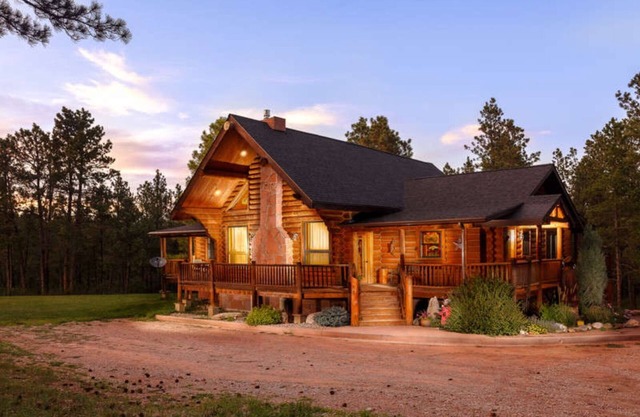 Cabina familiar grande privada serena por Black Hills, Mt Rushmore, Keystone