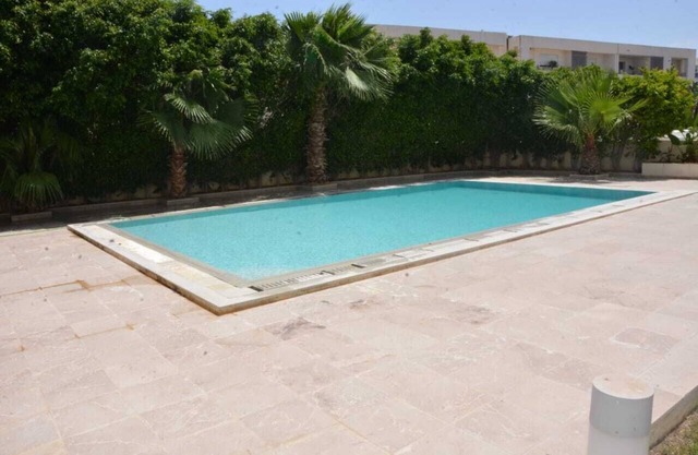 Private Luxury 3-bedroom apartment in Gammarth Touristique-Pool and beach access