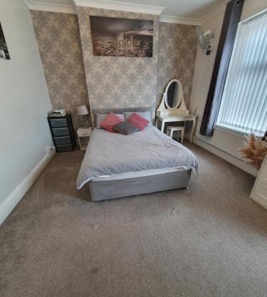 Private Luxury Double Room In Cardiff
