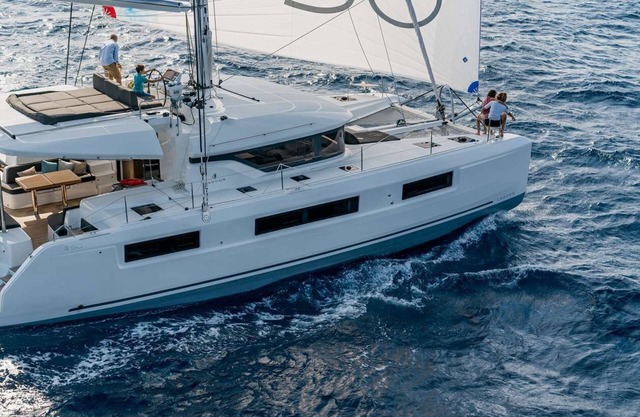 Private Luxury Yacht with Captain & Chef - All-inclusive for up to 8 guests