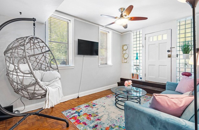 Private Midtown Hidden Gem- Steps from Piedmont Park + Free Parking