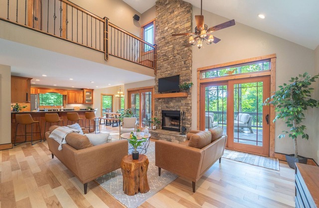 Private Mountain home with pond & fire pit