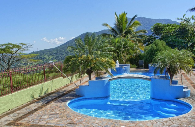 Villa privada de montaña con vista al mar - con personal y sin cargos adicionales