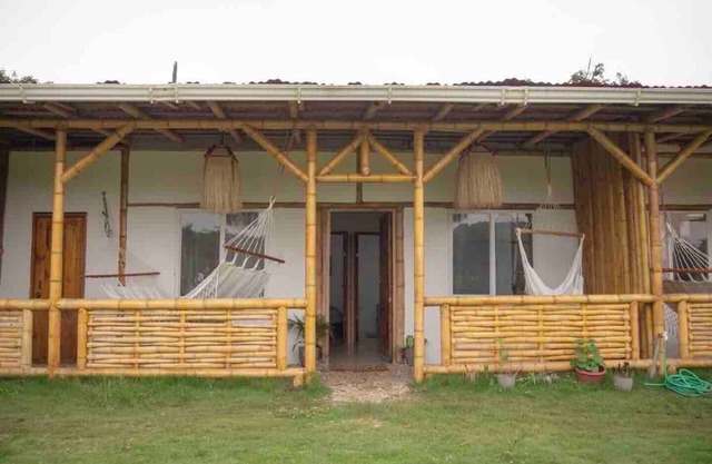 *Private New 1BD/1Bath Bungalow on Lush Green Land