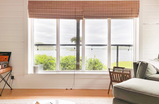 Private Oceanfront Cottage w/ Hot Tub - 20 minutes from Halifax