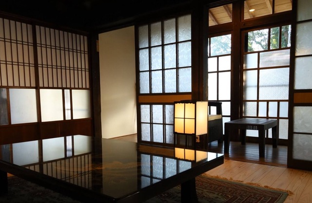 Private old folk house / Saga Saga