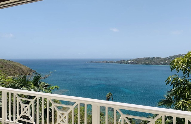 Private, peaceful, and comfortable cottage on the Northside.