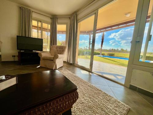 Private pool 6 BR villa in Einbay Resort NextHotel
