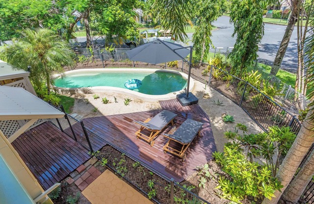 Private Pool - Beach Townhouse
