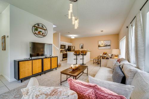 Private Pool Family-Friendly Kissimmee Townhome!