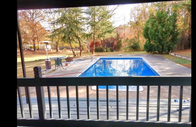 Private Pool/Pets Welcome/20 min to ATL/Baseball teams welcome