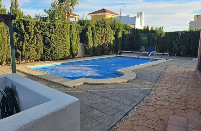 Sunny Villa Oasis in La Alfoquia